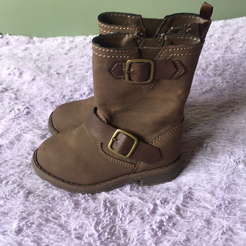 Boots - Picture 3 of 4